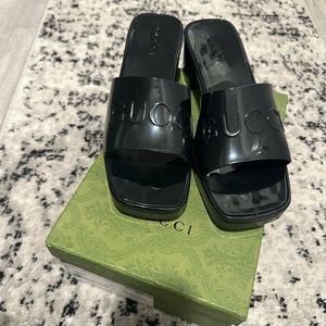 Gucci rubber jelly sandals with heel - worn 4-5x